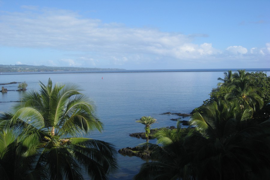 ../image/hilo hawaiian - hilo bay 13.jpg